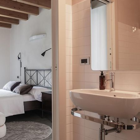 Charming Moment Di Villa Porta - Jolie Maison 루이노 외부 사진